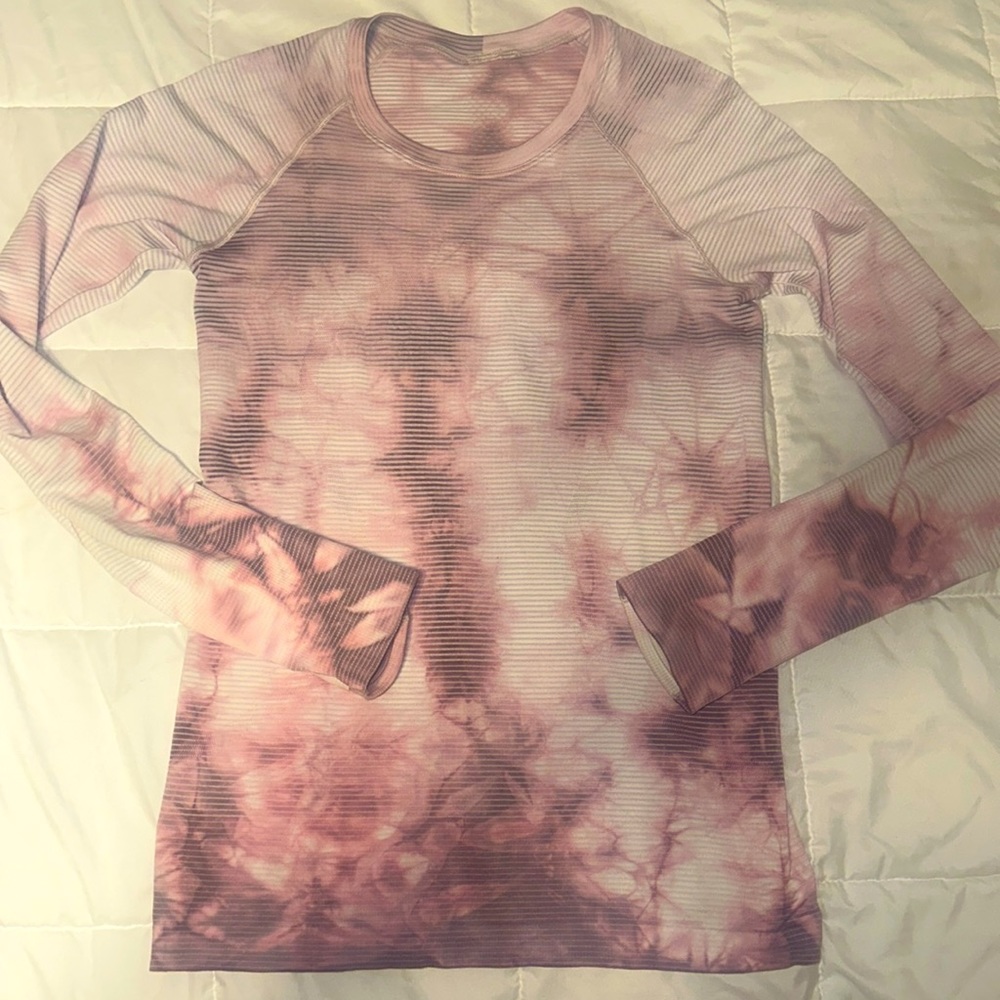 Lululemon Swiftly Tech Long Sleeve Size 6 tie dye pink